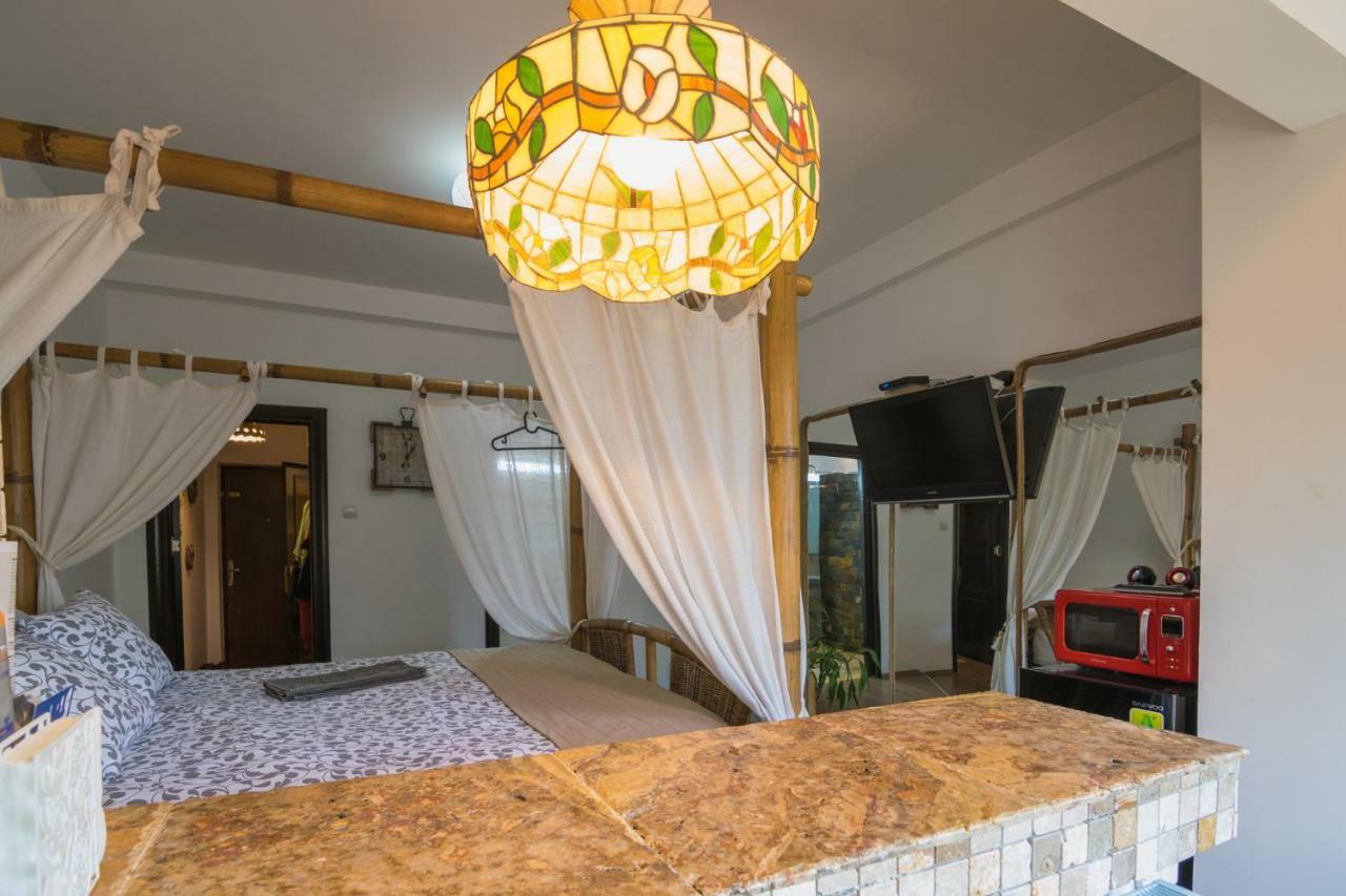 City Center Oasis Appartamento Bucarest Esterno foto